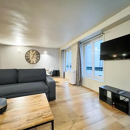Lägenhet Urbanflat 89 - Spacieux Dans Le Centre De *