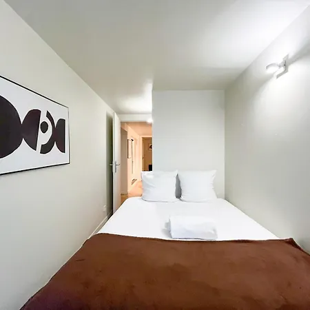 Lägenhet Urbanflat 89 - Spacieux Dans Le Centre De