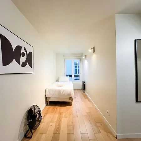 Urbanflat 89 - Spacieux Dans Le Centre De