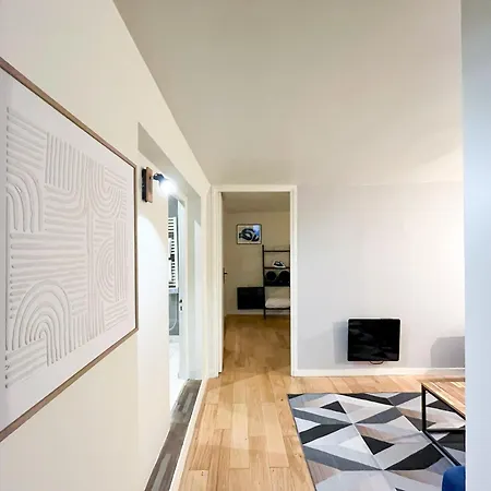 Urbanflat 89 - Spacieux Dans Le Centre De Lägenhet Paris