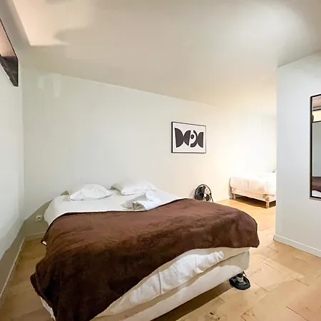 Urbanflat 89 - Spacieux Dans Le Centre De Lägenhet Paris